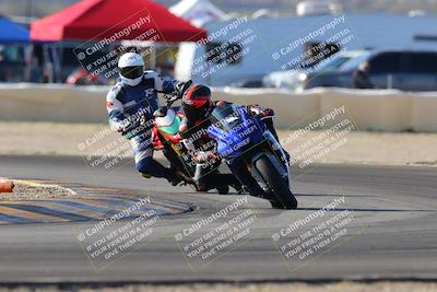 media/Dec-18-2022-SoCal Trackdays (Sun) [[8099a50955]]/Turn 2 (950am)/